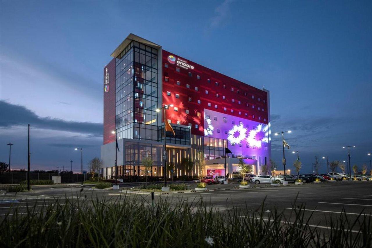Ramada Encore By Wyndham Puebla Eksteriør billede