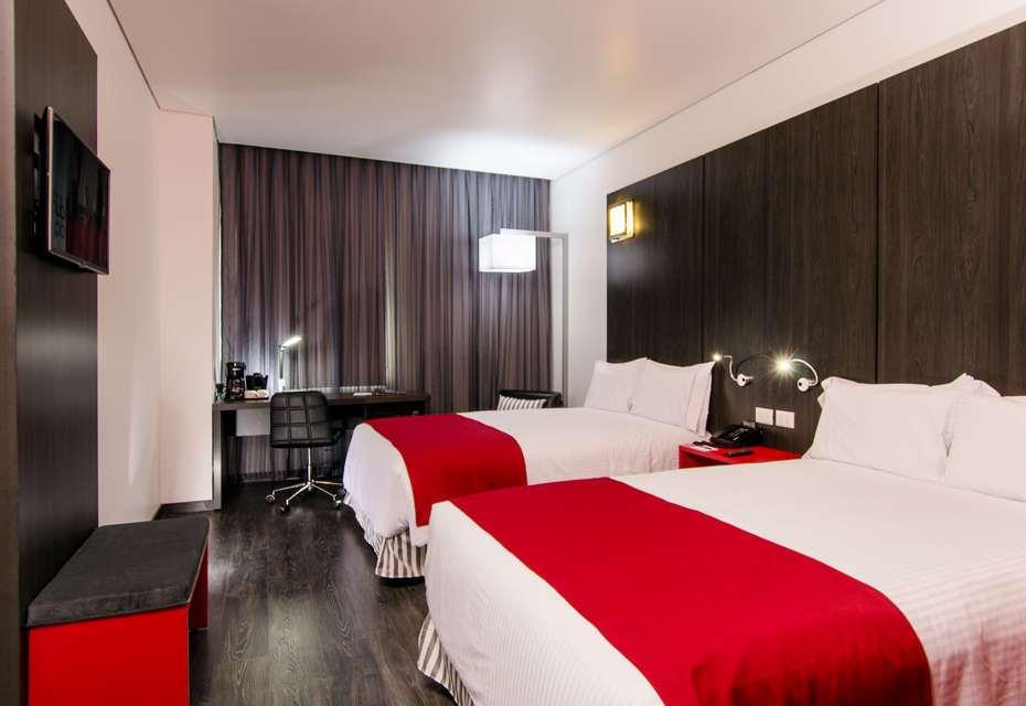 Ramada Encore By Wyndham Puebla Værelse billede