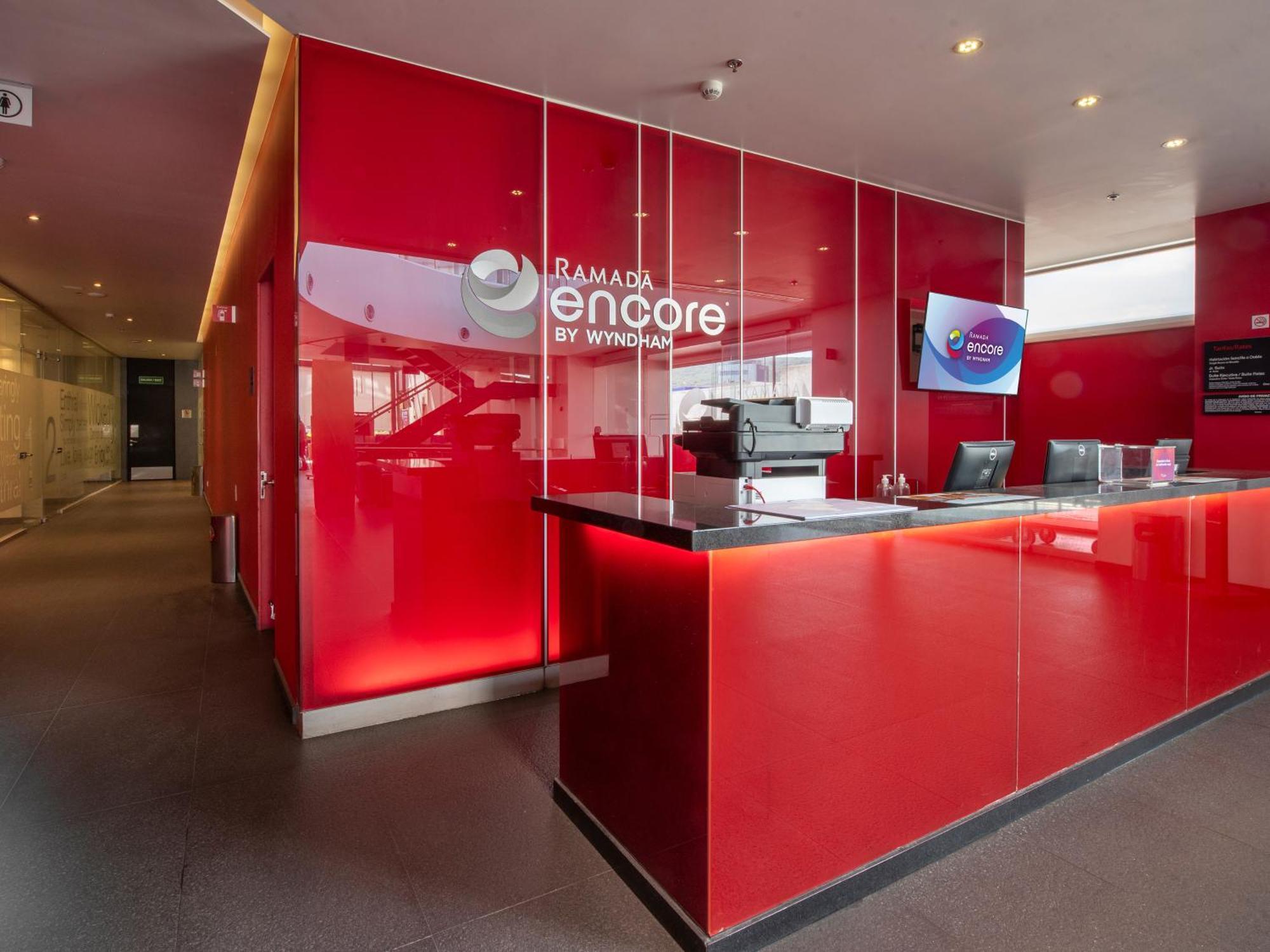 Ramada Encore By Wyndham Puebla Eksteriør billede