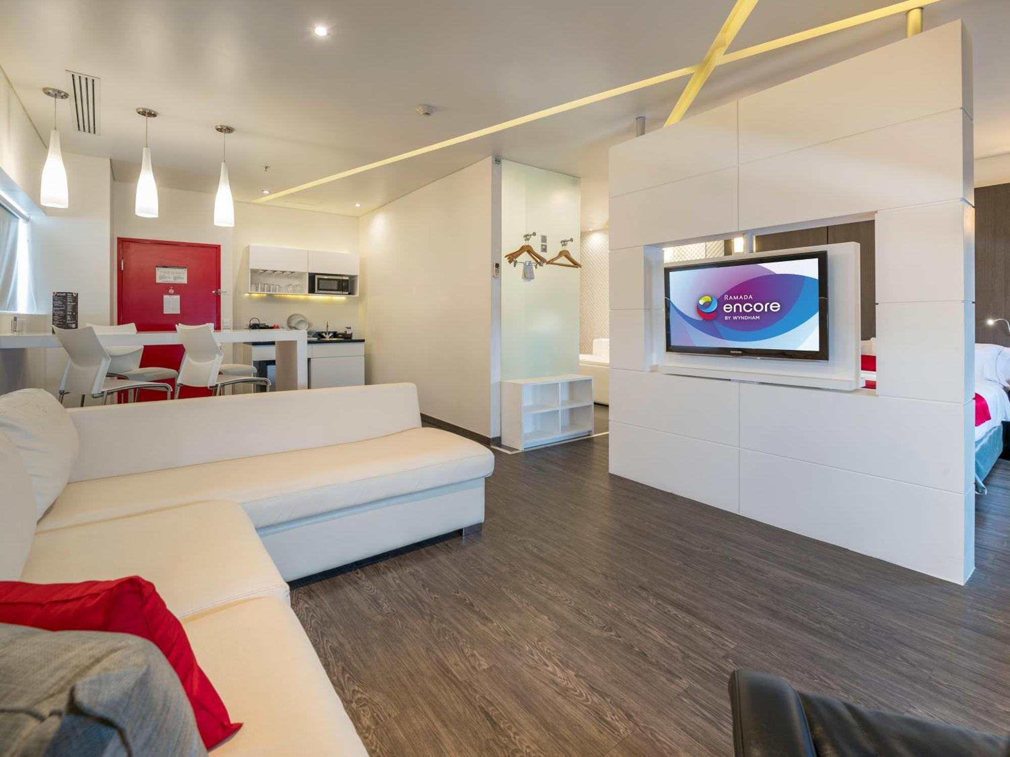 Ramada Encore By Wyndham Puebla Eksteriør billede