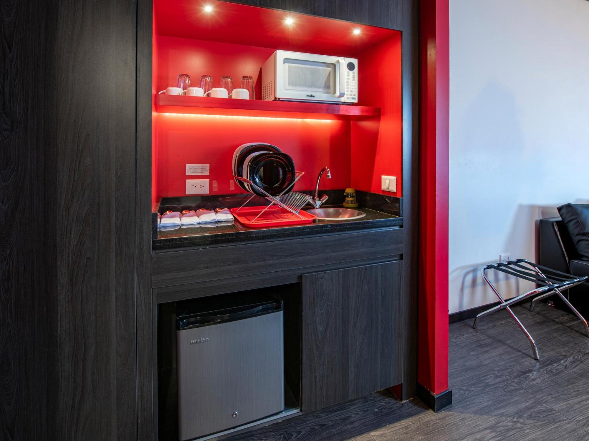 Ramada Encore By Wyndham Puebla Eksteriør billede