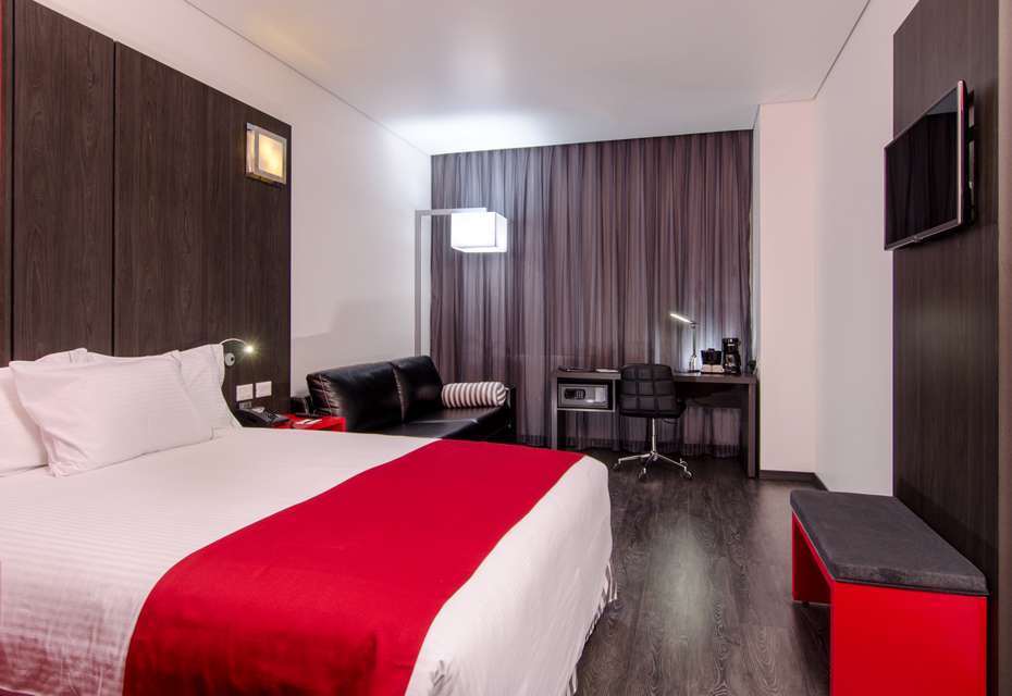 Ramada Encore By Wyndham Puebla Værelse billede